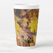 Tasse Latte Feuilles de Érable Tombées Jaune Automne Nature (Devant)