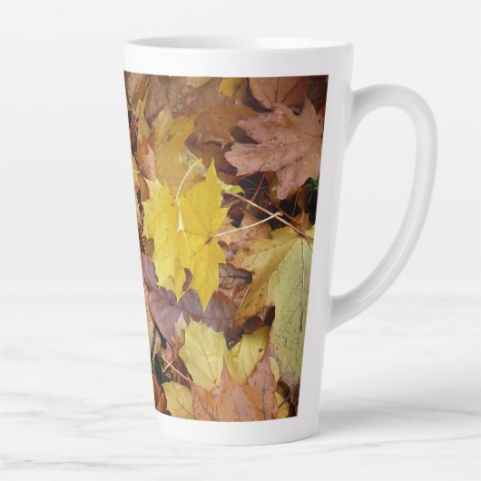Tasse Latte Feuilles de Érable Tombées Jaune Automne Nature (Droite)
