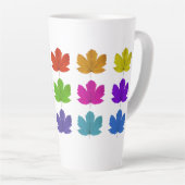 Tasse Latte Feuilles d'érable colorés (Angle droit)