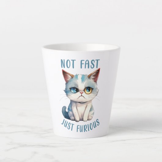 Tasse Latte Fiery Feline Spirit - Sassy Angry Cat Design (Devant)
