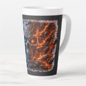 Tasse Latte Fire vs Ice Skull – Electric Blue & Lava Red Crack (Angle droit)