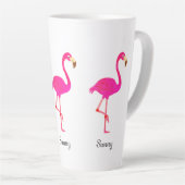 Tasse Latte Flamants roses mignons et calligraphie (Angle droit)