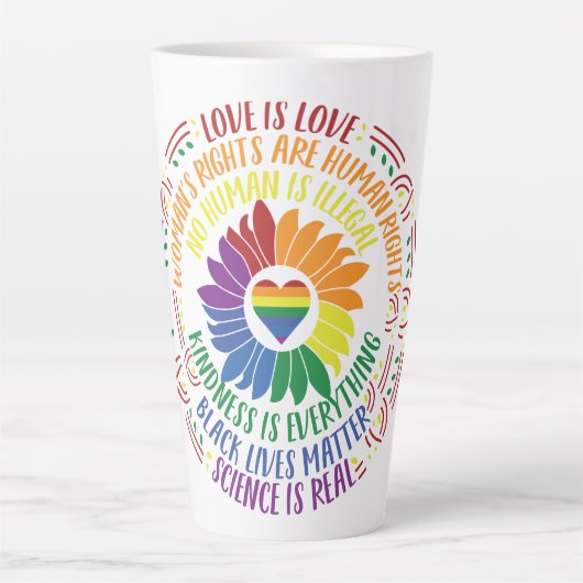 Tasse Latte Fleur de justice sociale colorée en art de mots (Devant)
