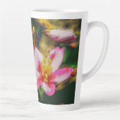 Tasse Latte Fleurs à éclaboussures roses (Droite)