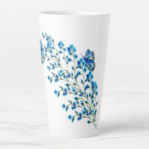 Tasse Latte Fleurs bleues délicates avec papillon