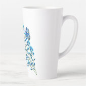 Tasse Latte Fleurs bleues délicates avec papillon (Droite)
