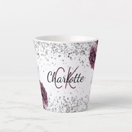 Tasse Latte Fleurs bordeaux argentées élégant nom monogramme (Devant)