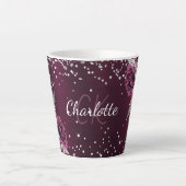 Tasse Latte Fleurs Bourgogne élégant nom monogramme (Devant)