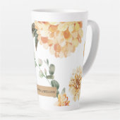 Tasse Latte Fleurs modernes Jaune & Kraft Cadeau personnalisé (Angle droit)