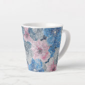 Tasse Latte Fleurs roses bleues scintillent (Angle droit)