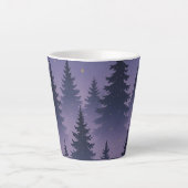 Tasse Latte Forêt de minuit sous les étoiles – Pin (Devant)