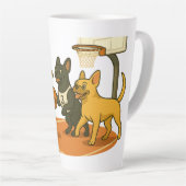 Tasse Latte French Bull Dogs playing basketball. (Angle droit)