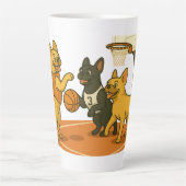 Tasse Latte French Bull Dogs playing basketball. (Devant)