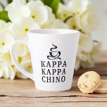 Tasse Latte Funny Kappa Kappa Chino Campus Style de vie<br><div class="desc">Une tasse de latte amusante qui transporte un amour du cappuccino avec son spin "Kappa Kappa Chino" sur la vie de campus grec et les cafés! Doté d'une tasse de café à la vapeur amusante graphique et de lettres collégiales noires audacieuses sur une tasse noire et blanche, ce design est...</div>