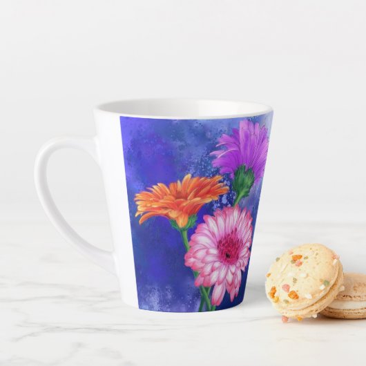 Tasse Latte Gerbera Daisies (En situation)