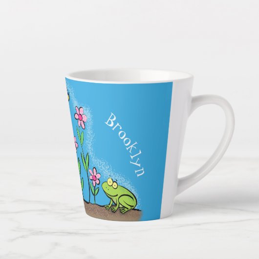 Tasse Latte Grenouille mignonne et abeille dans le jardin dess (Droite)