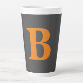 Tasse Latte Gris orange moderne monogrammed professionnel (Devant)