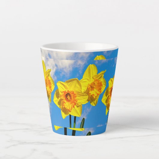 Tasse Latte Groupe de Daffodils Médaille d'or Fleurs (Devant)