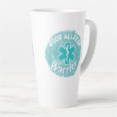 Tasse Latte Guerrier d'allergie alimentaire (Angle droit)