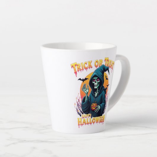 Tasse Latte Halloween Spooky Vibes: Trick or Treat Skeleton (Angle droit)