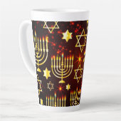 Tasse Latte Hanoukka Menorah rouge et or (Angle gauche)