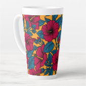 Tasse Latte hibiscus rouge sur muqueuse en latte orange (Angle gauche)