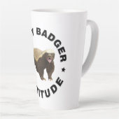 Tasse Latte Honey badger a Attitude (Angle droit)