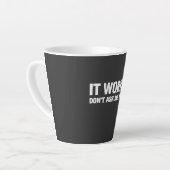 Tasse Latte Humour de programmeur drôle pour les développeurs  (Angle gauche)