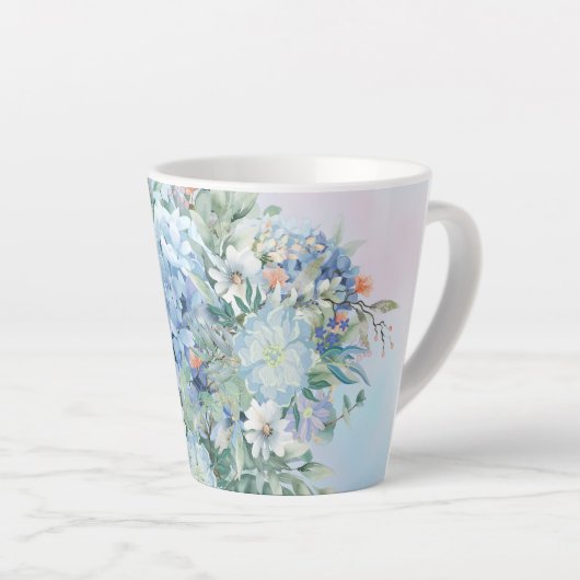 Tasse Latte Hydrangée bleue et latte florale (Angle droit)