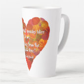 Tasse Latte I Love Automne—Rouge Aspen Leaf Heart 1, Citation (Angle droit)