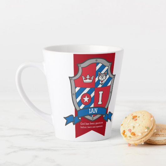 Tasse Latte Ian nom signifie knight wolf crest lettre I (En situation)