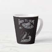 Tasse Latte Illustration de surf pour alien avec retour à la m (Angle droit)