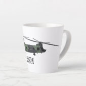 Tasse Latte Illustration d'un hélicoptère de l'armée de Chinoo (Angle droit)