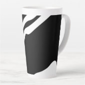 Tasse Latte Into Deep : Abstrait noir & blanc (Angle droit)