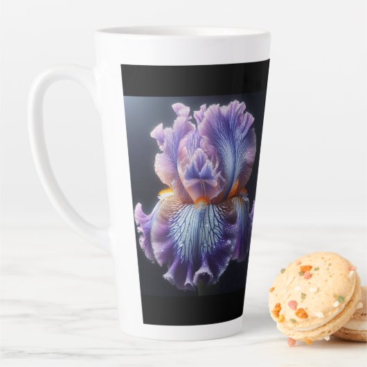 Tasse Latte Iris à plumes pures et bleues (En situation)