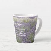 Tasse Latte Jardin de prière de sérénité inspirant (Angle droit)