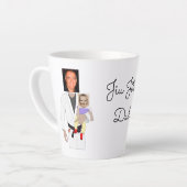 Tasse Latte Jiu Jitsu Papa photos personnalisées et texte manu (Angle gauche)