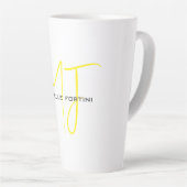Tasse Latte Joli Monogramme Jaune Blanc Moderne Minimaliste (Angle droit)