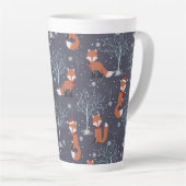 Tasse Latte Joli renard d'hiver (Angle droit)