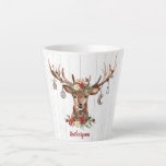 Tasse Latte Jolies décorations de rennes de Noël | Bois rustiq<br><div class="desc">Jolies décorations de rennes de Noël | Rustic Wood Small Latte Cup avec un joli cerf de fête fêté orné de boiseries,  contre un arrière - plan rustique en bois blanc. Personnalisez-le pour un cadeau amusant pour un ami ou pour vous-même.</div>