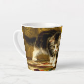 Tasse Latte Kitten avec peinture et brosses (Angle gauche)