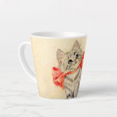 Tasse Latte Kitten avec ruban rouge (Angle gauche)