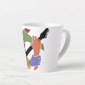 Tasse Latte La guitare dans le latte de la main (Angle droit)