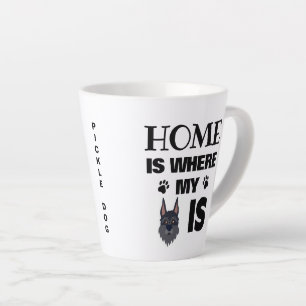 Tasse Latte La maison Schnauzer où mon chien est le nom du vi