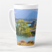 Tasse Latte Lac Tekapo pittoresque (Angle gauche)