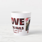 Tasse Latte L'AMOUR N'ÉCHEC JAMAIS Photo chrétienne (Devant)