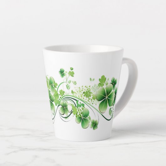 Tasse Latte Latte Mug-St. Patricks Clovers (Angle droit)