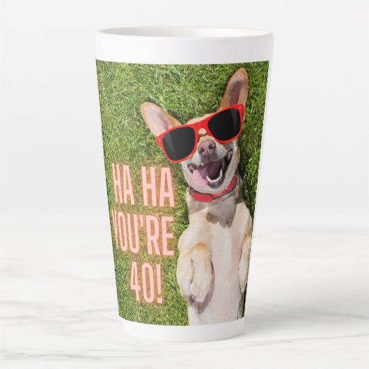 Tasse Latte Laughing Dog 40th Birthday Latte (Devant)