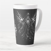 Tasse Latte Le Magicien Étudiant le Grimoire — par BurnsInHell (Angle droit)