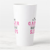 Tasse Latte Le vrai joueur ne dort jamais gamer rose (Devant)